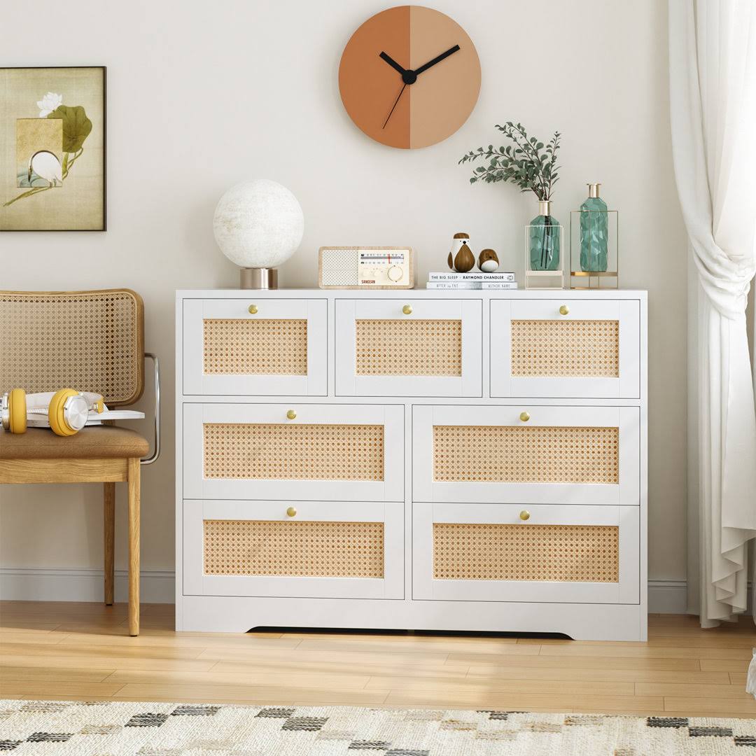 43.3 W 7 Drawer Dresser